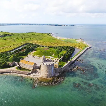 Le Chalet Du Clos Giot Saint-Vaast-la-Hougue Buitenkant foto